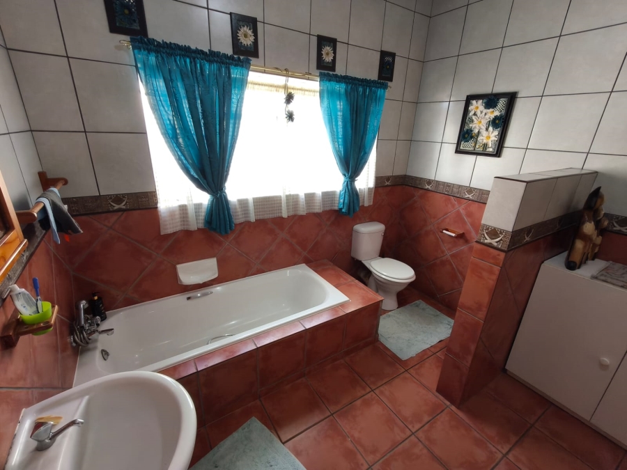 4 Bedroom Property for Sale in Cashan North West